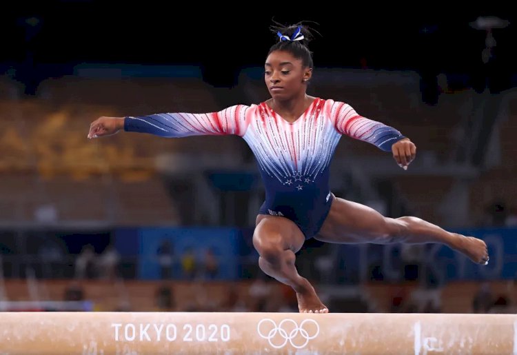 Simone Biles volta a competir na ginástica artística