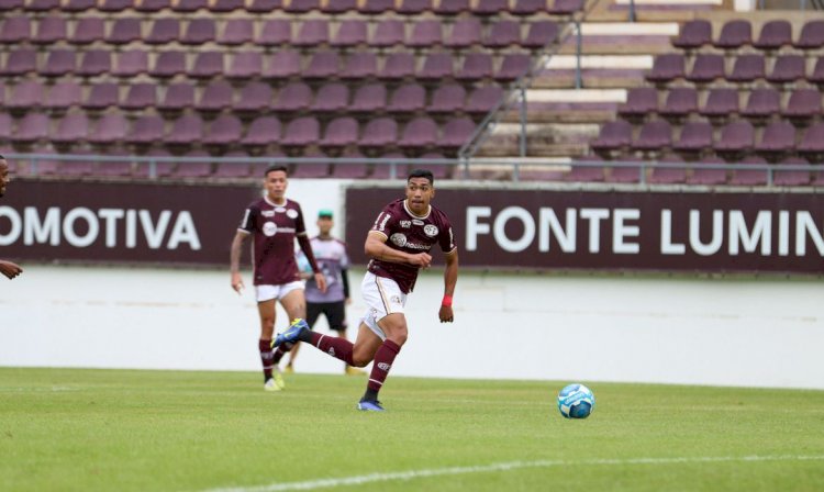 Série D: Ferroviária-SP recebe Athletic Club-MG em jogo de ida da semi