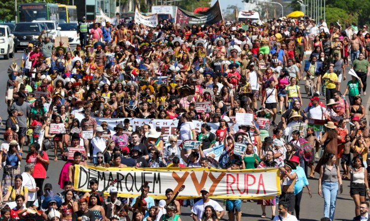 Ministras prestigiam Marcha das Mulheres Indígenas