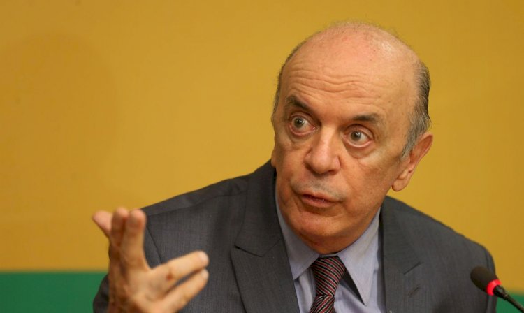 Golpes ensinaram o valor da democracia, diz José Serra sobre Chile