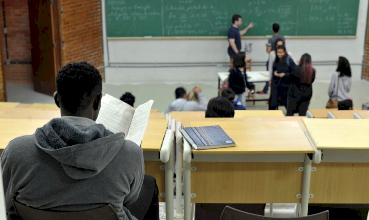 Escolas particulares terão um reajuste médio de 9% em 2024