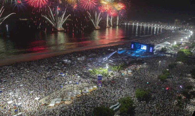 Réveillon no Rio começou com a Umbanda, hoje afastada da festa