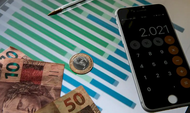 Economia Mercado reduz para 3,76% previsão de inflação em 2024