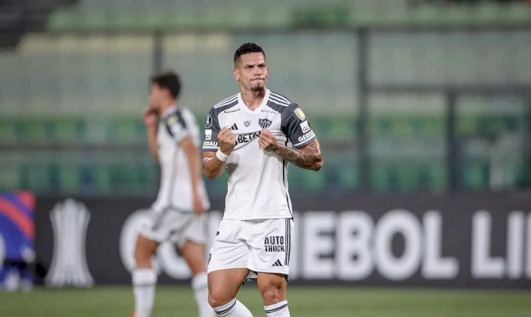 Com dois de Paulinho, Atlético-MG goleia Caracas na Libertadores