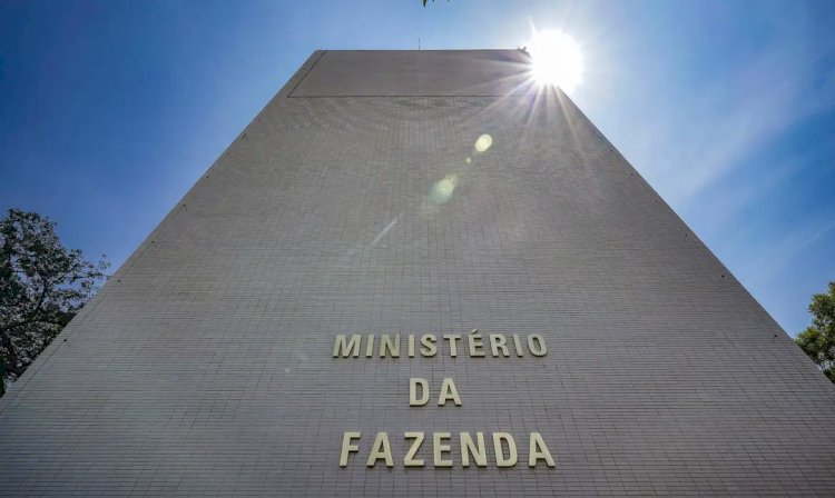 Pacote de corte de gastos será apresentado a ministérios nesta terça