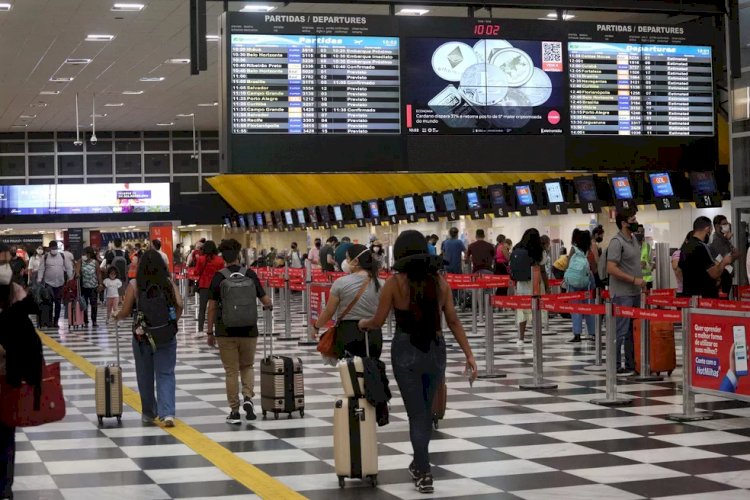 Com leilão de Congonhas e mais 14 aeroportos, tráfego nacional privatizado deve passar de 90%