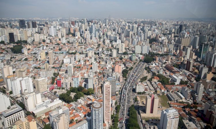 Inflação do aluguel sobe 0,50% em outubro, mas está negativa no ano